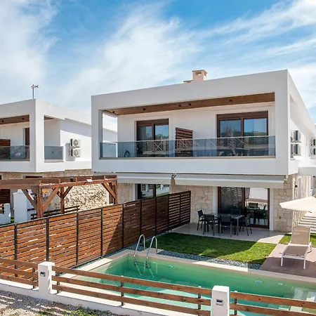 Tomy'S 1 Dream Villa 2 Bedrooms With Pool Nikiti  Exterior photo
