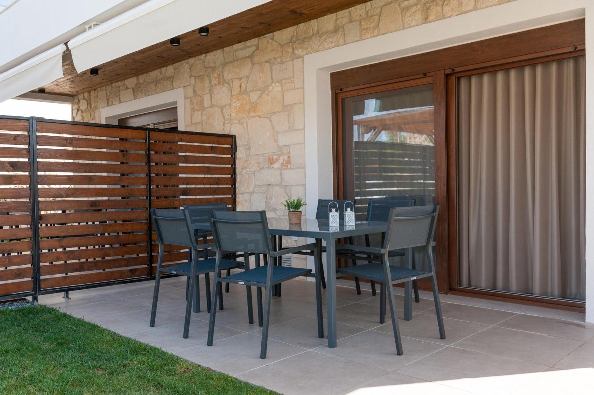 Tomy's 1 Dream 2 Bedrooms With Pool Villa