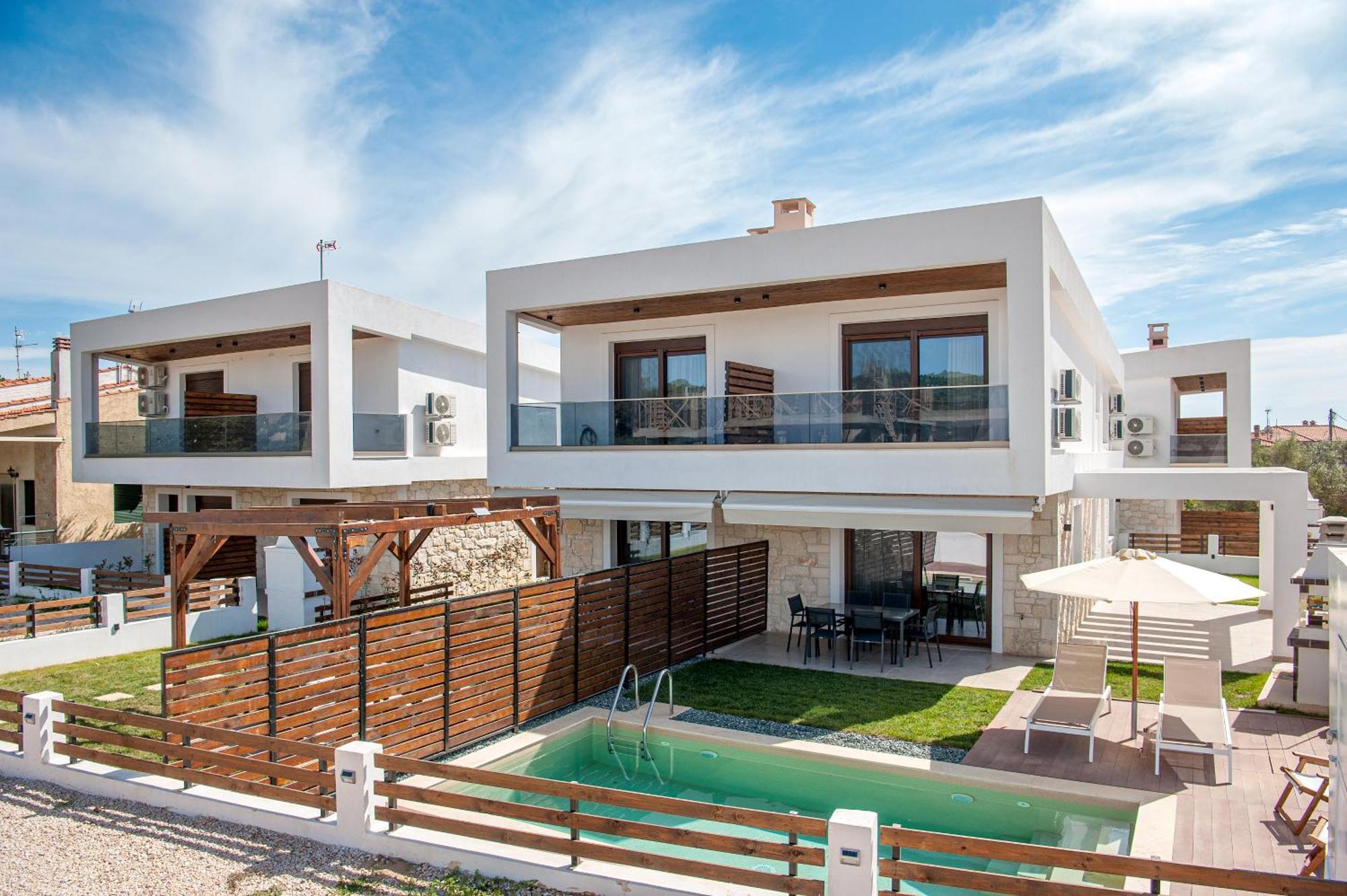 Villa Tomy's 1 Dream 2 Bedrooms With Pool *